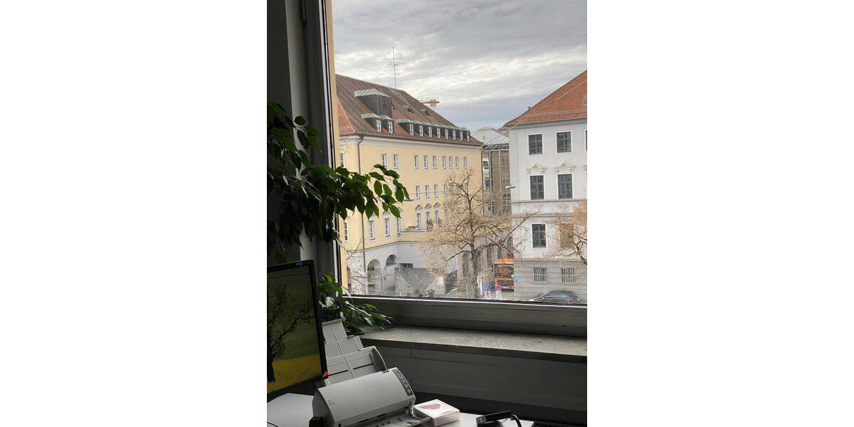 Repräsentativ: Innenstadtbüro 30 m² Königsplatz (Bürogemeinschaft) zimmer