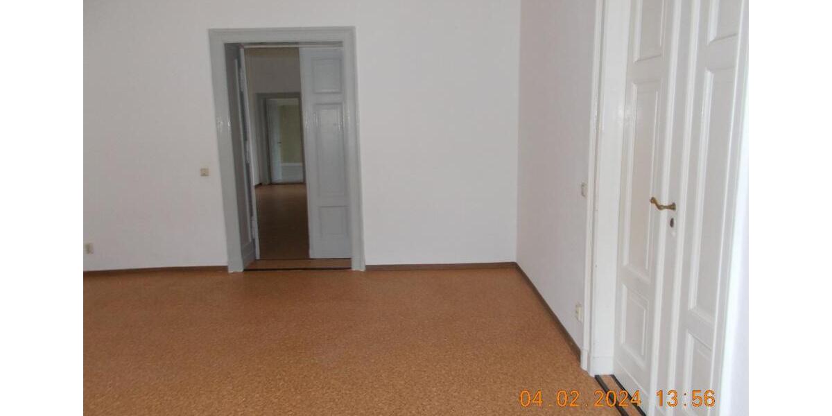 Etagenwohnung Altdöbern - 3 Zimmer, 100 m&sup2;, 700&euro; | Angebot:26578377