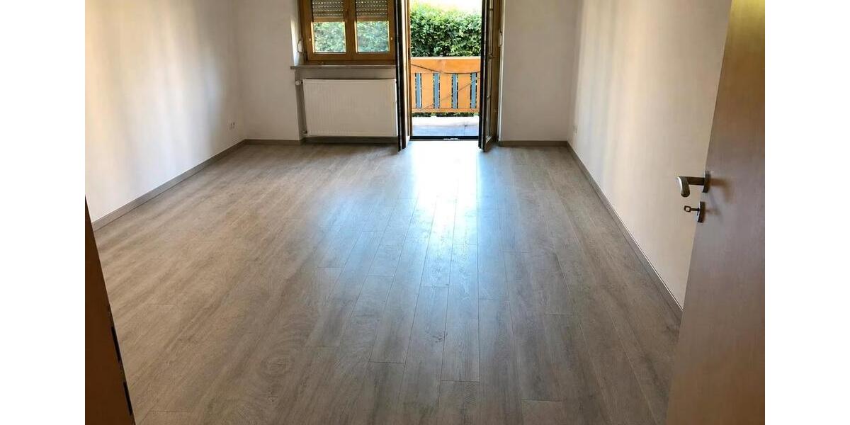 Etagenwohnung Fuchstal - 4 Zimmer, 130 m&sup2;, 1.450&euro; | Angebot:26703596