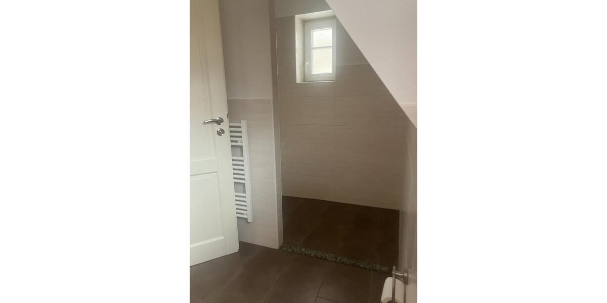 Einfamilienhaus Beuron - 8 Zimmer, 160 m&sup2;, 1.500&euro; | Angebot:24378710