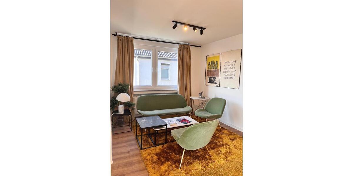 Etagenwohnung Göppingen - 5 Zimmer, 100 m&sup2;, 1.500&euro; | Angebot:25158413