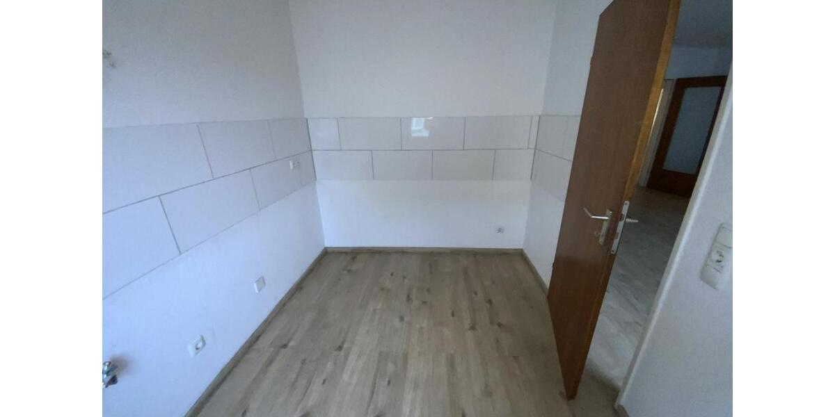 Etagenwohnung Duisburg Hamborn - 1 Zimmer, 43 m&sup2;, 216&euro; | Angebot:25218860
