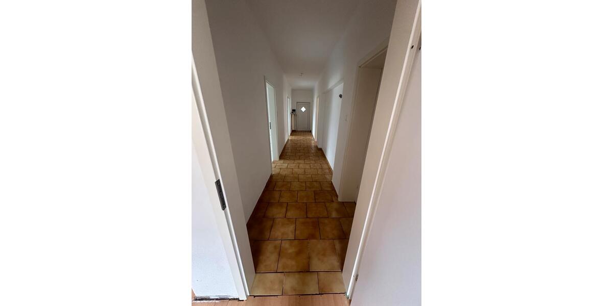 Etagenwohnung Völklingen - 4 Zimmer, 120 m&sup2;, 800&euro; | Angebot:26449159