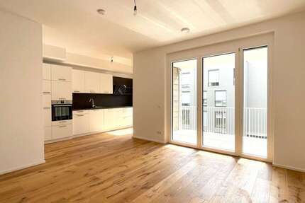 Wohnung zum Mieten in Augsburg 941 € 60.13 m² 2 zimmer