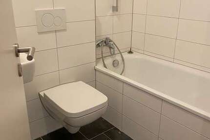 Wohnung zum Mieten in Siegen 219 € 77 m² 3 zimmer