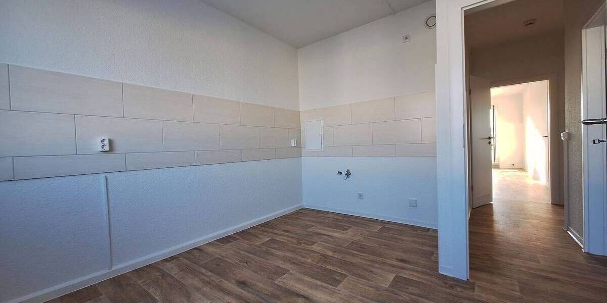 Etagenwohnung Görlitz Königshufen - 4 Zimmer, 83 m&sup2;, 490&euro; | Angebot:26751174