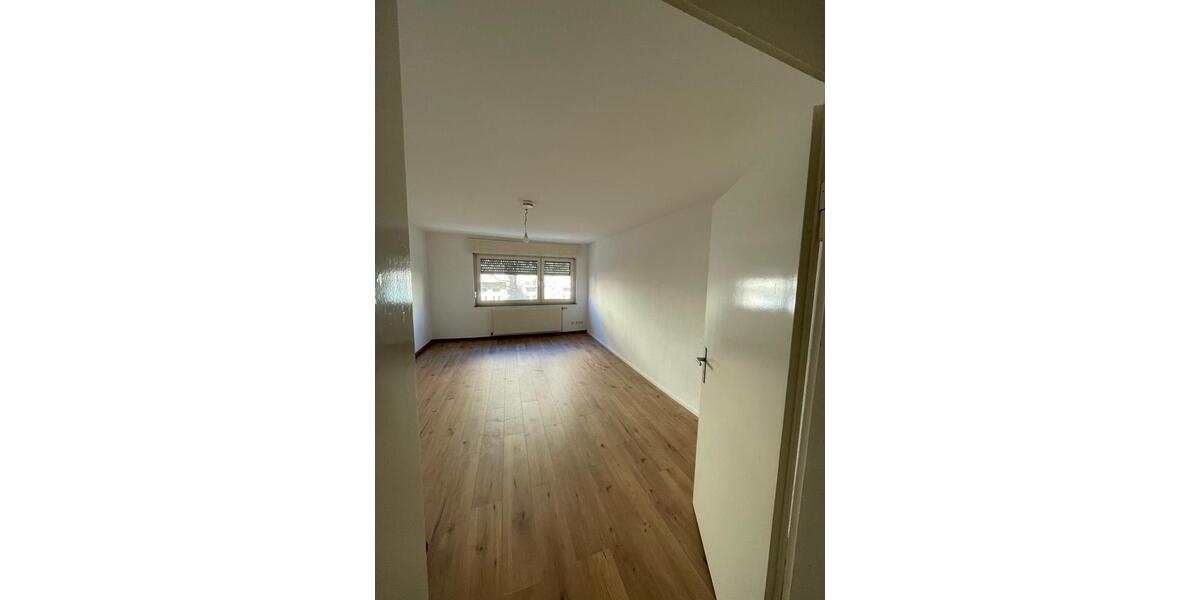 Etagenwohnung Karlsruhe Südstadt - 2 Zimmer, 65 m&sup2;, 970&euro; | Angebot:26572371