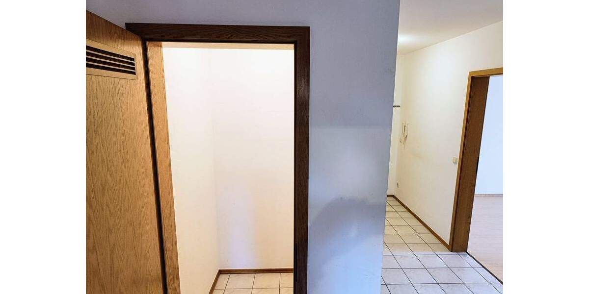 Etagenwohnung Kößlarn - 3 Zimmer, 70 m&sup2;, 600&euro; | Angebot:25916376