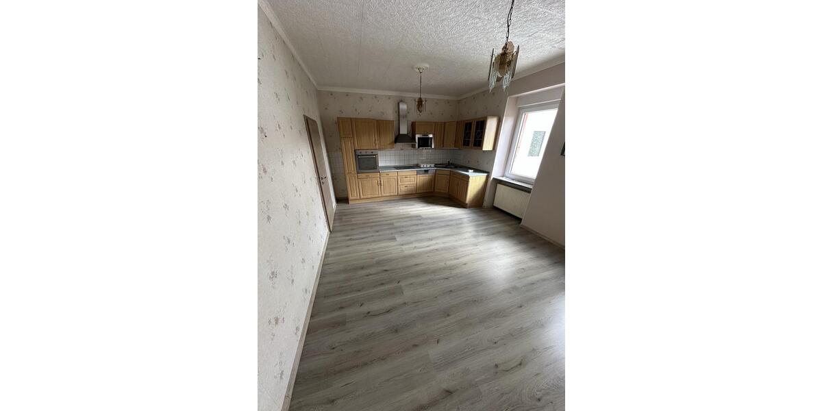 Wohnen auf Zeit Saarbrücken Dudweiler - 5 Zimmer, 25 m&sup2;, 495&euro; | Angebot:25124662