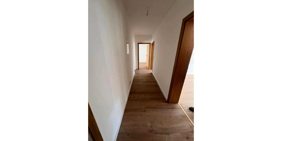 Wohnen auf Zeit Magdeburg Leipziger Straße - 3 Zimmer, 23 m&sup2;, 350&euro; | Angebot:26041709