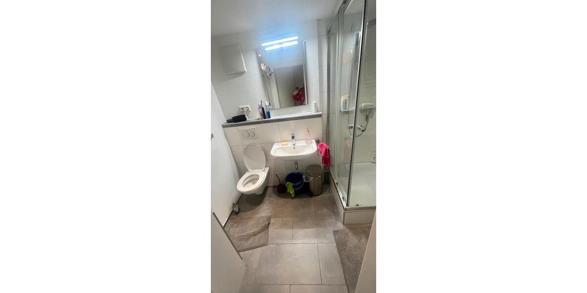 Wohnen auf Zeit Karlsruhe Neureut - 11 Zimmer, 100 m&sup2;, 430&euro; | Angebot:26527612