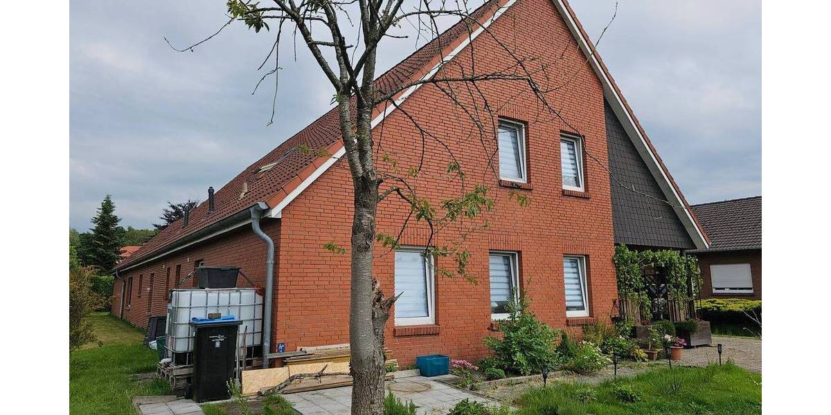 Etagenwohnung Weener Holthusen - 4 Zimmer, 92 m&sup2;, 800&euro; | Angebot:26487228