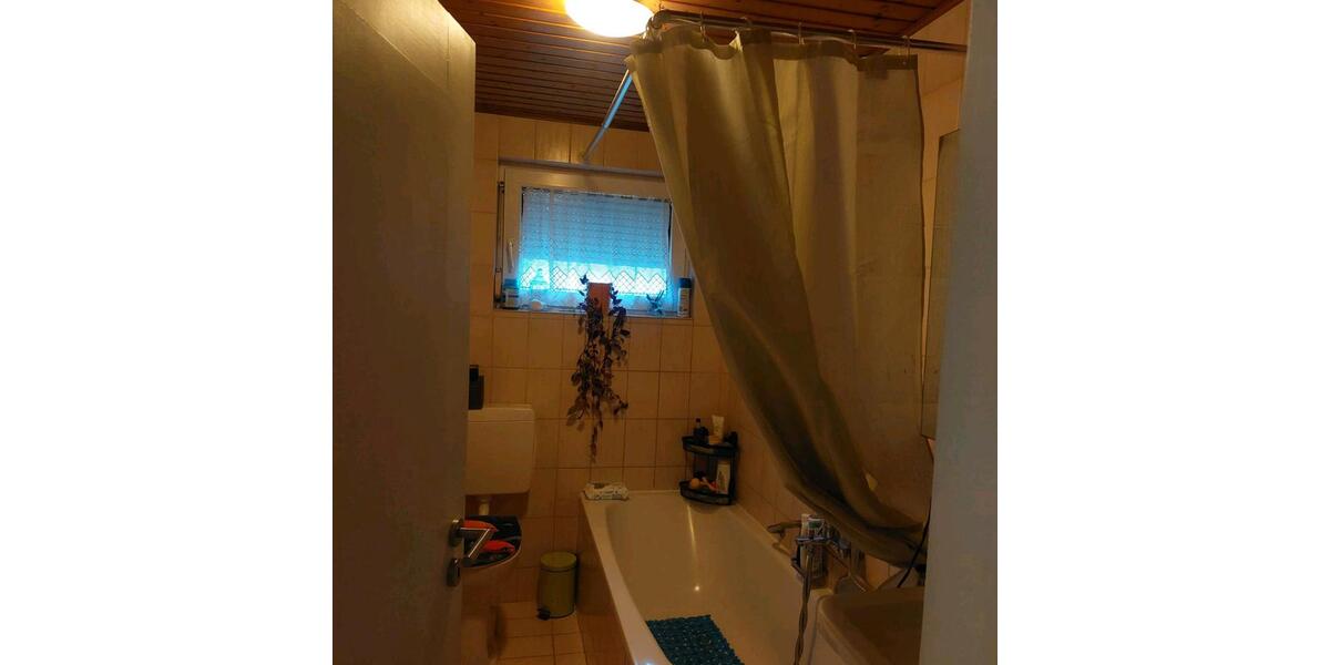 Einfamilienhaus Lauda-Königshofen Königshofen - 5 Zimmer, 95 m&sup2;, 1.250&euro; | Angebot:24681833