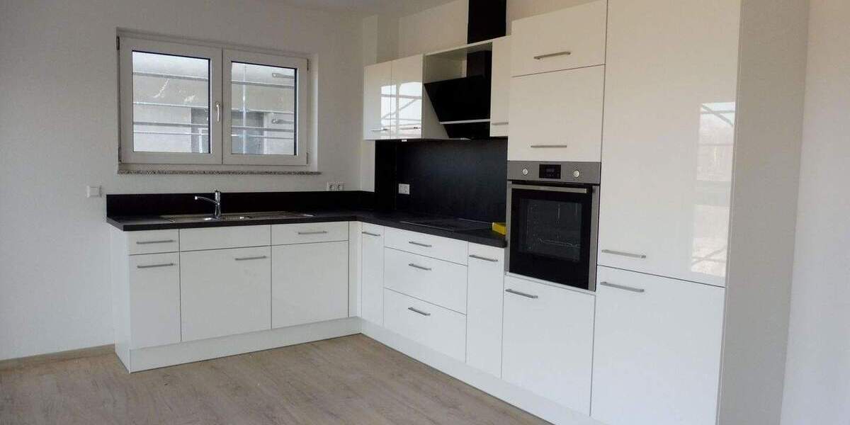 Etagenwohnung Uhldingen-Mühlhofen Oberuhldingen - 4 Zimmer, 90 m&sup2;, 1.350&euro; | Angebot:25690365