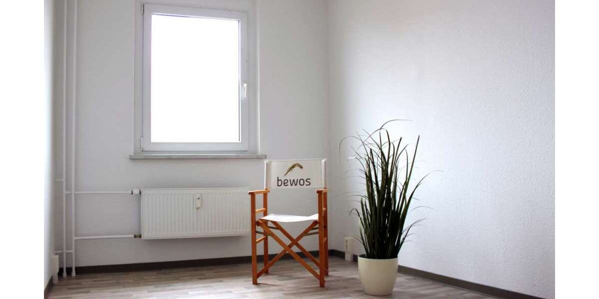 Etagenwohnung Oschersleben - 3 Zimmer, 65 m&sup2;, 370&euro; | Angebot:26090758