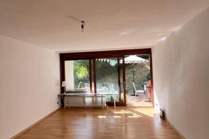 Biete ein Zimmer in einer schönen Dreier WG in Konstanz zimmer