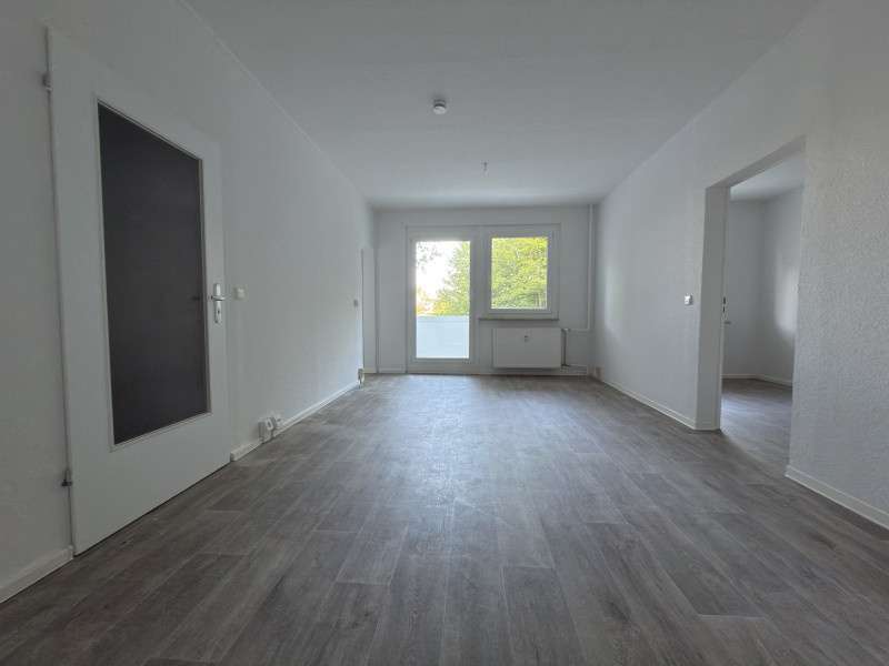 Wohnung zum Mieten in Plauen 279,36 € 58.2 m² 3 zimmer