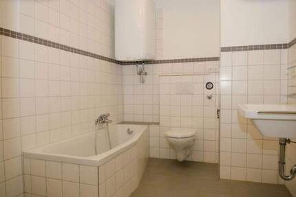 Wohnung Bogen Bogenberg - 3 Zimmer, 81 m&sup2;, 676&euro; | Angebot:25261319