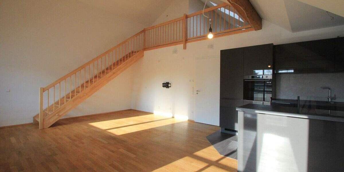 Etagenwohnung Krumbach - 2 Zimmer, 85 m&sup2;, 1.000&euro; | Angebot:24608015