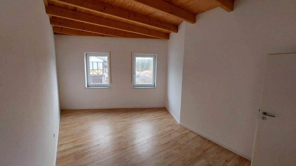 Etagenwohnung Ober-Ramstadt Ramstadt - 3 Zimmer, 95 m&sup2;, 1.000&euro; | Angebot:24373467