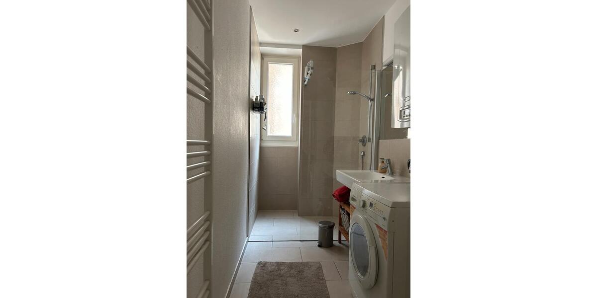 Wohnen auf Zeit Stuttgart Stuttgart-Ost - 20 Zimmer, 73 m&sup2;, 615&euro; | Angebot:26479033