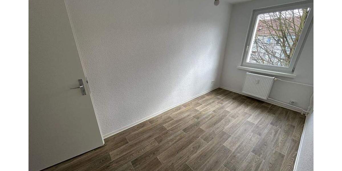 Etagenwohnung Seeland Gatersleben - 3 Zimmer, 59 m&sup2;, 355&euro; | Angebot:26065734