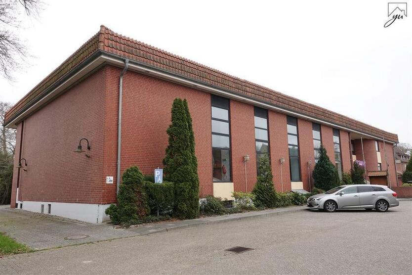 Geräumige Gewerbefläche in stadtnaher Lage in Aurich