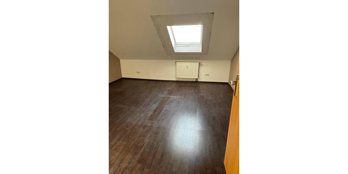 Maisonettenwohnung Greiz - 2 Zimmer, 103 m&sup2;, 500&euro; | Angebot:27642632
