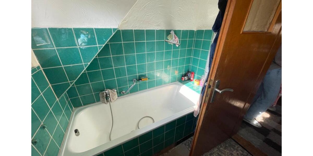 Dachgeschoßwohnung Marienheide - 3 Zimmer, 70 m&sup2;, 480&euro; | Angebot:26250326