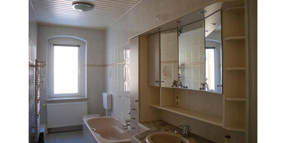 Etagenwohnung Marienberg - 5 Zimmer, 115 m&sup2;, 699&euro; | Angebot:24466906