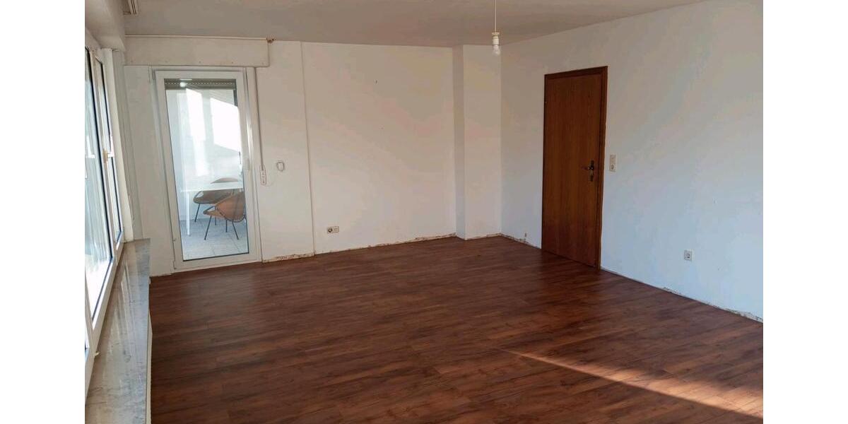 Etagenwohnung Anröchte - 2 Zimmer, 85 m&sup2;, 750&euro; | Angebot:25780015