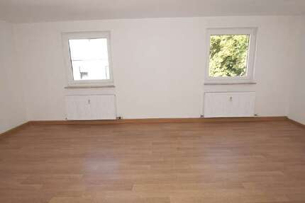 Wohnung Straubing - 2 Zimmer, 72 m&sup2;, 450&euro; | Angebot:27267664