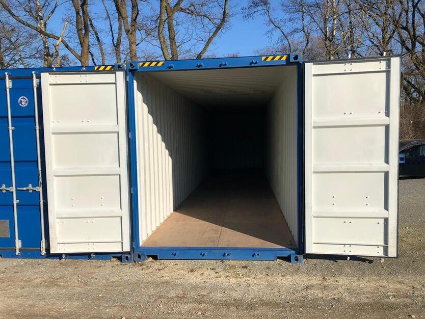 20' oder 40' Container, Lagerplatz, Stauraum, Halle, Überdachung