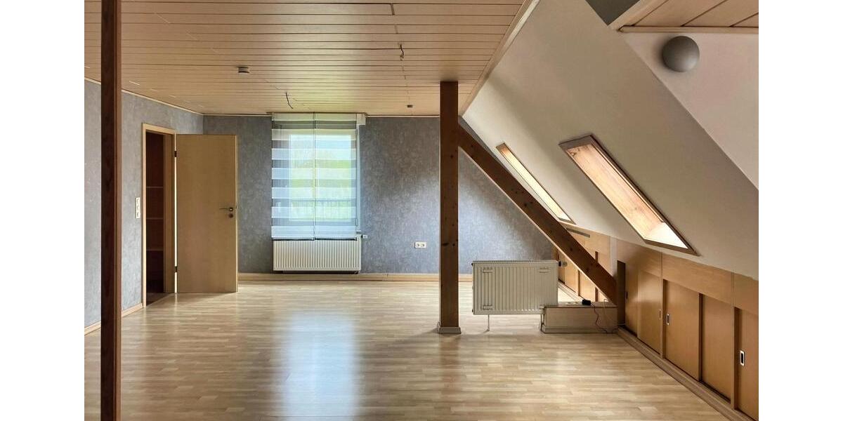 Dachgeschoßwohnung Hofgeismar - 2 Zimmer, 68 m&sup2;, 530&euro; | Angebot:26494186