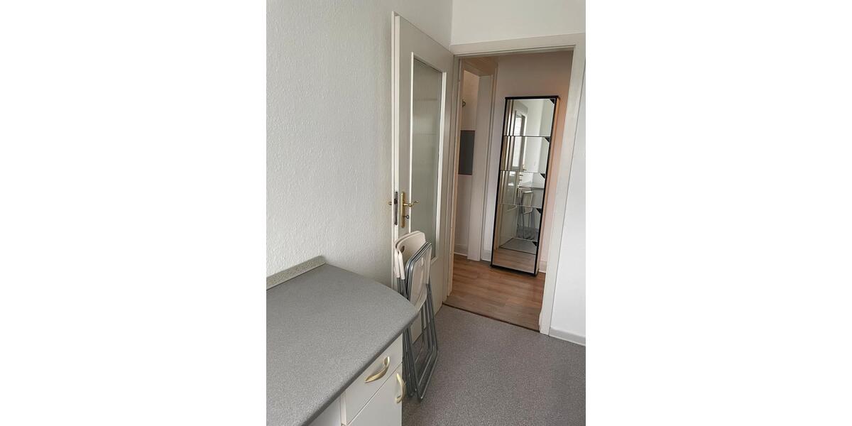 Etagenwohnung Koblenz Bisholder - 1 Zimmer, 25 m&sup2;, 300&euro; | Angebot:25265190