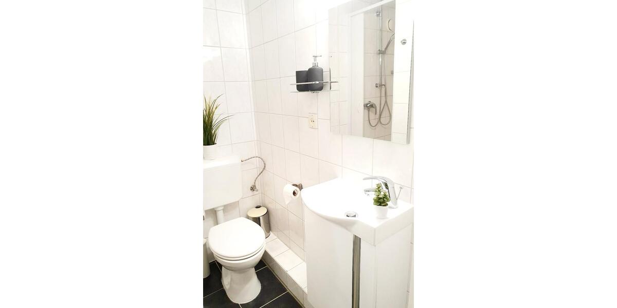 Wohnen auf Zeit Köln Lindenthal - 1 Zimmer, 30 m&sup2;, 1.220&euro; | Angebot:25303576