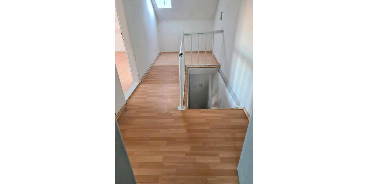 Doppelhaushälfte Krumbach (Schwaben) - 3 Zimmer, 68 m&sup2;, 800&euro; | Angebot:25895292