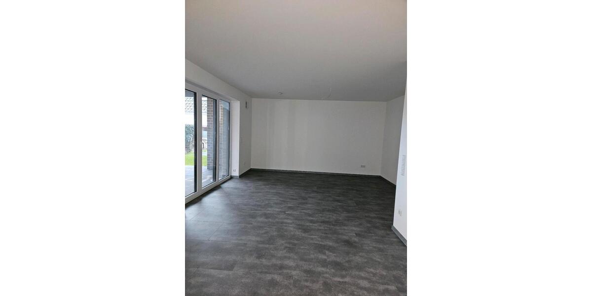 Erdgeschoßwohnung Delmenhorst Deichhorst - 3 Zimmer, 116 m&sup2;, 1.395&euro; | Angebot:25887211