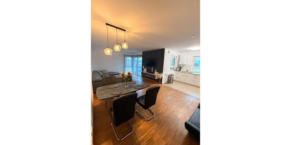 Moderne Wohnung in Rottenbauer – mit Garage, Aufzug & Einbauküche 3 zimmer