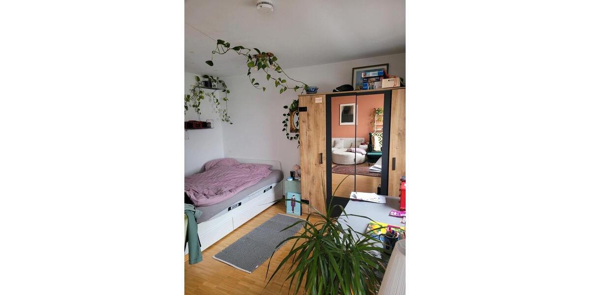 Wohnen auf Zeit Bielefeld Mitte - 1 Zimmer, 49 m&sup2;, 600&euro; | Angebot:25982236