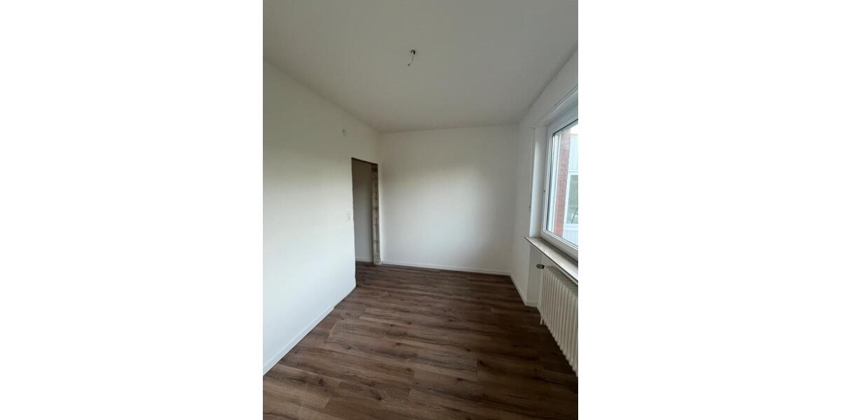 Erdgeschoßwohnung Meppen - 4 Zimmer, 92 m&sup2;, 1.300&euro; | Angebot:25237567