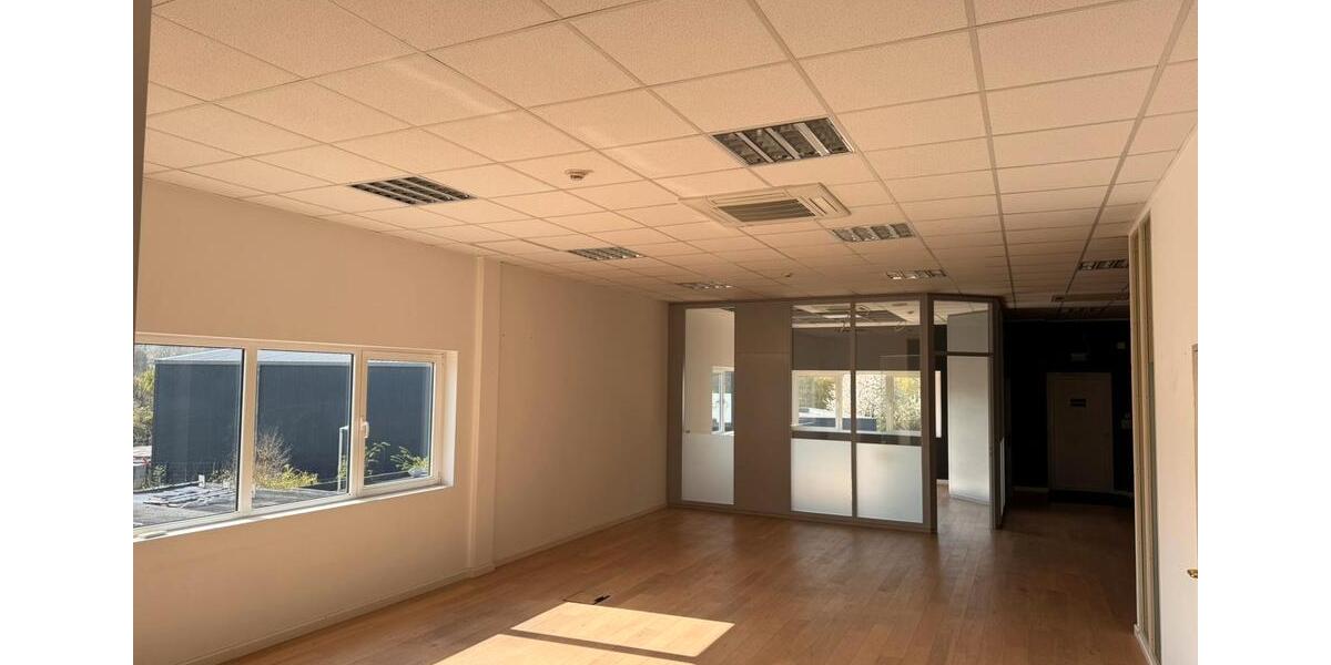 Gewerbeobjekt Kamp-Lintfort Lintfort - 7&euro; | Angebot:26621439
