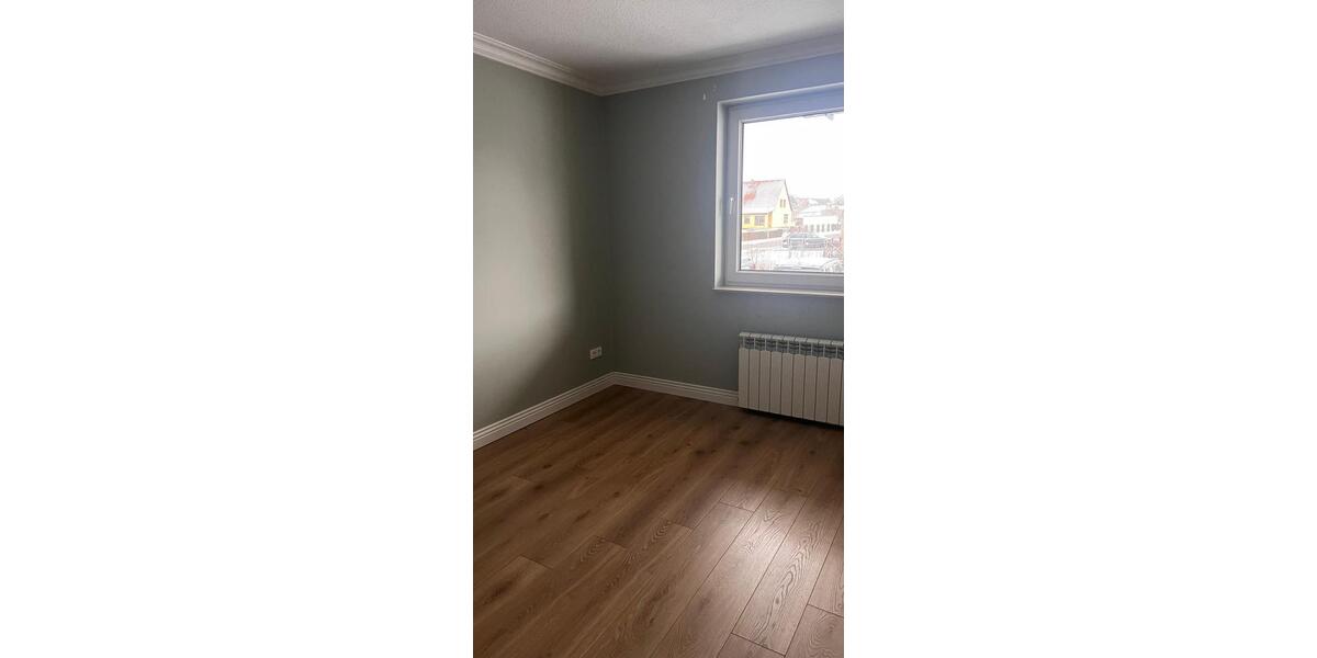 Erdgeschoßwohnung Grambow - 4 Zimmer, 99 m&sup2;, 1.285&euro; | Angebot:24815556