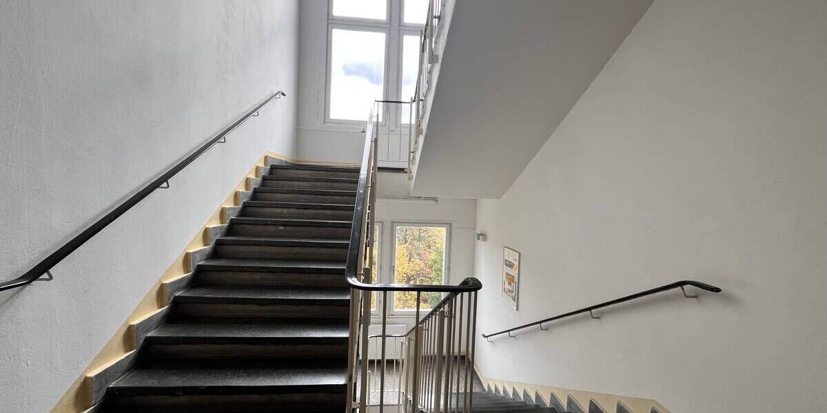 Gewerbeobjekt Zwickau / Pölbitz Pölbitz - 5 Zimmer, 457 m&sup2;, 3.000&euro; | Angebot:26156717