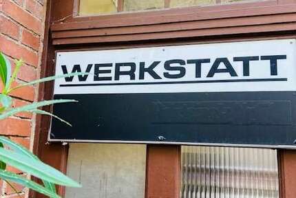 Halle in Wiesbaden 780 € 82 m²
