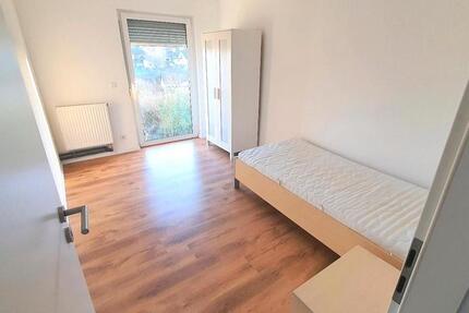 WG Zimmer, Wohnung, Haus, Apartment, in der Nähe von AUDI zimmer