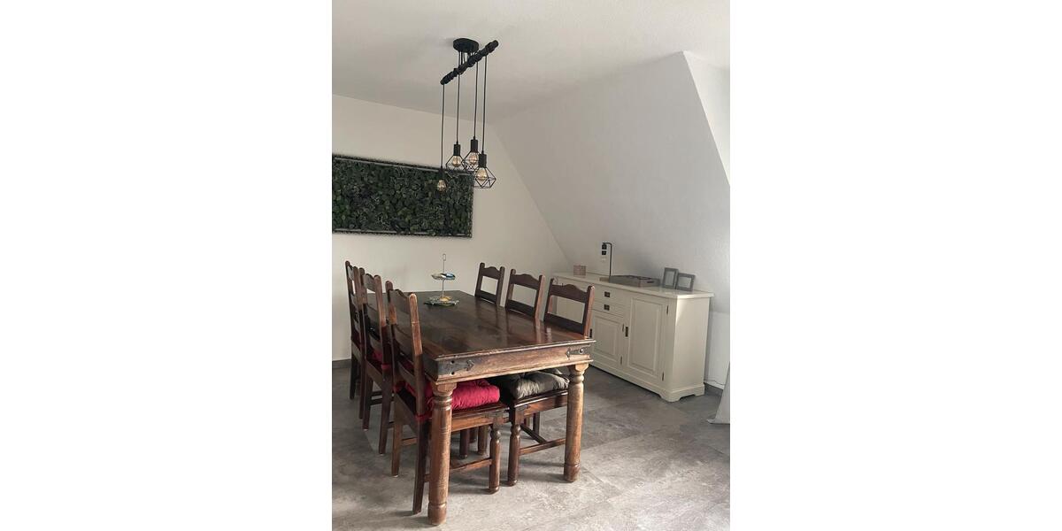 Wohnen auf Zeit Lüdenscheid - 5 Zimmer, 100 m&sup2;, 120&euro; | Angebot:24563451