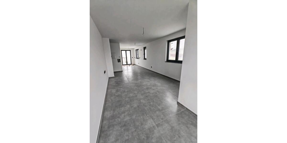 Etagenwohnung Bretten - 3 Zimmer, 76 m&sup2;, 1.100&euro; | Angebot:26677364