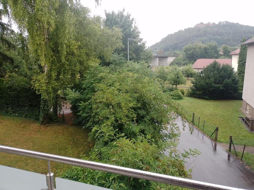 Schön geschnittene 2-Zimmer-Wohnung mit Balkon