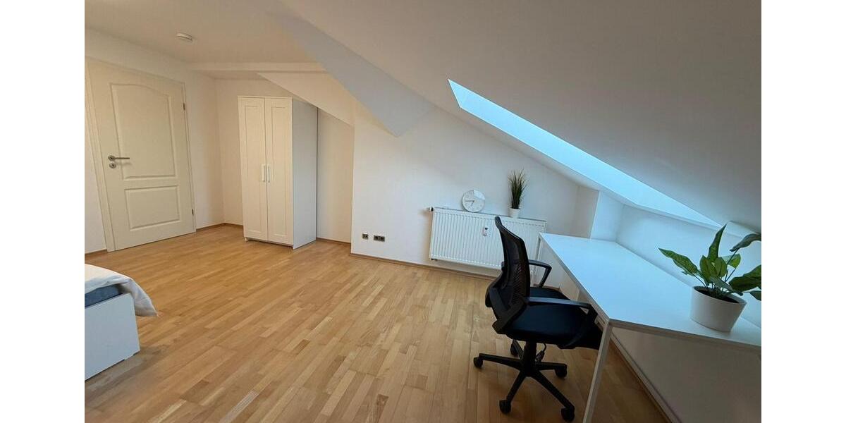 Etagenwohnung Bamberg Bamberg-Ost - 1 Zimmer, 297 m&sup2;, 435&euro; | Angebot:26560579